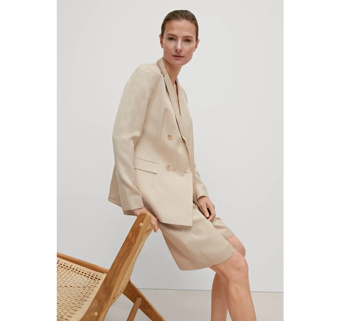 COMMA Blusenblazer Blazer aus Leinenmix Zierknopf