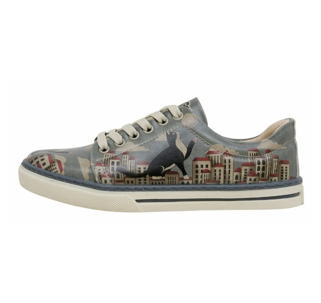 DOGO Sneaker Abstract Leaves Damen Sneaker / Female Sneaker Vegan