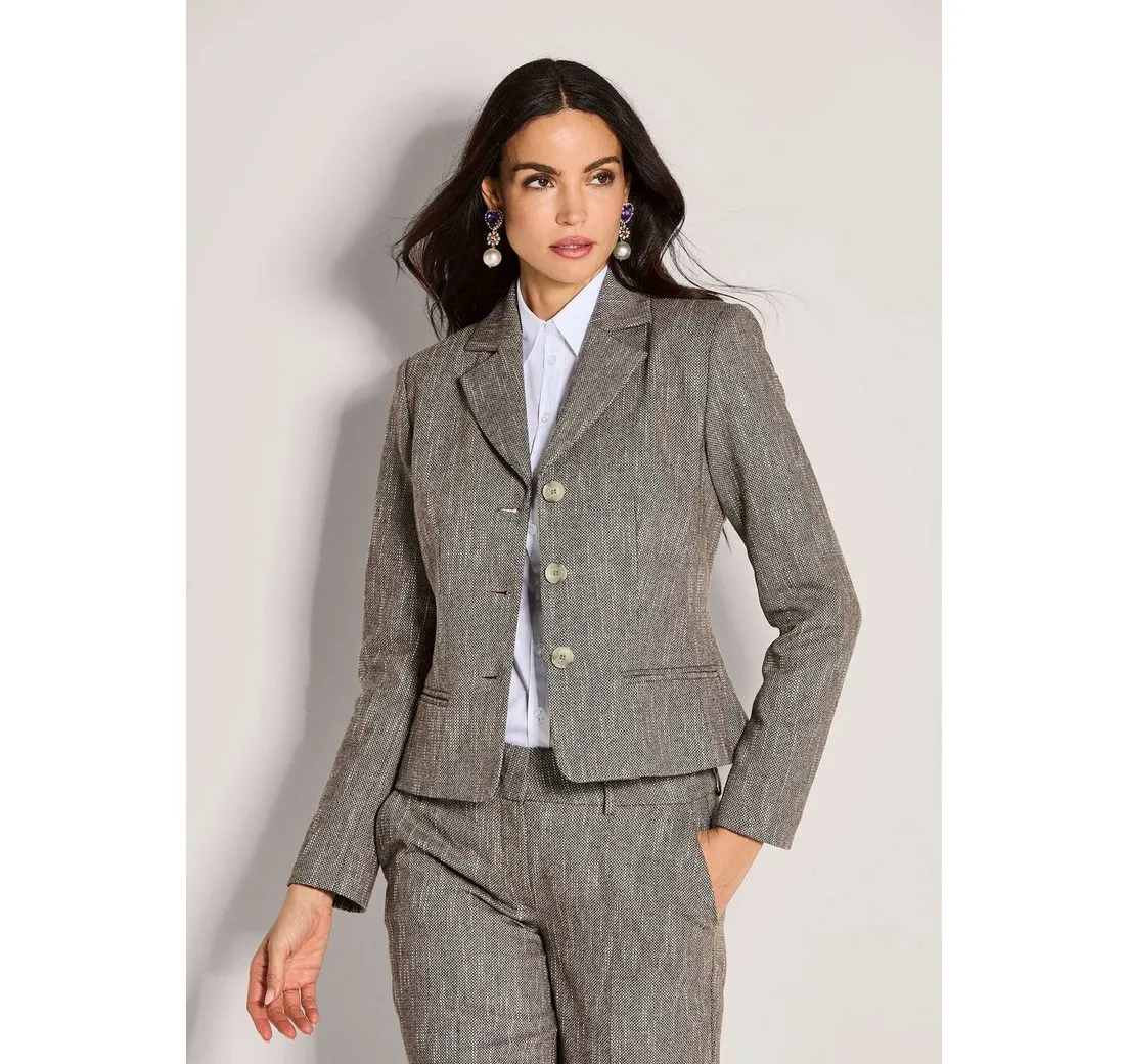MADELEINE Kurzblazer Taillierter Businessblazer mit Reverskragen Eleganter Einreiher mit Reverskragen, Hornknöpfen und langen Ärmeln