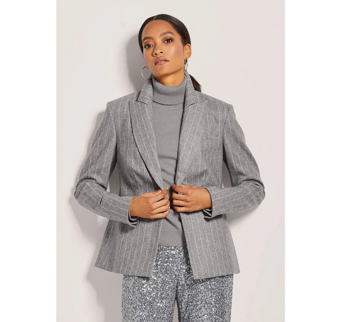 MADELEINE Kurzblazer Trendstarker Nadelstreifen-Blazer