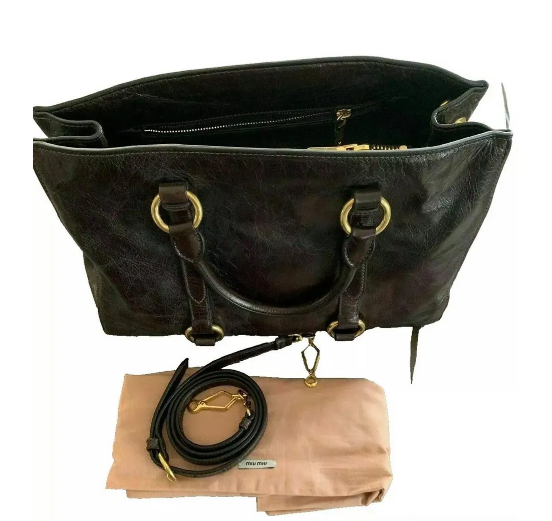 Miu Miu Schultertasche Vintage Crossbody Tasche Handtasche Retro, Metall Logo, Kalbsleder, Tragevarianten, Echtheitskarte