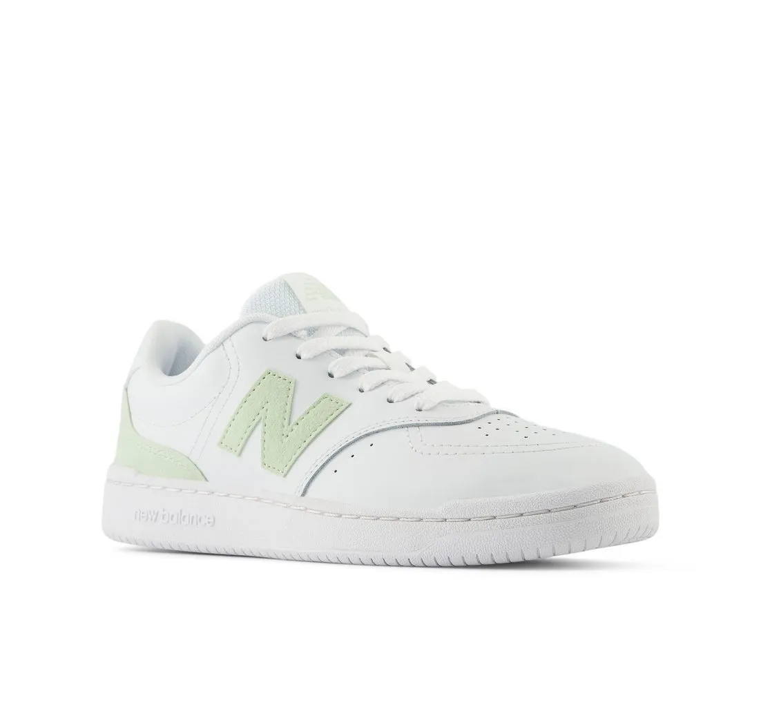 NEW BALANCE BB80 Sneaker von dem New Balance 550 inspiriert