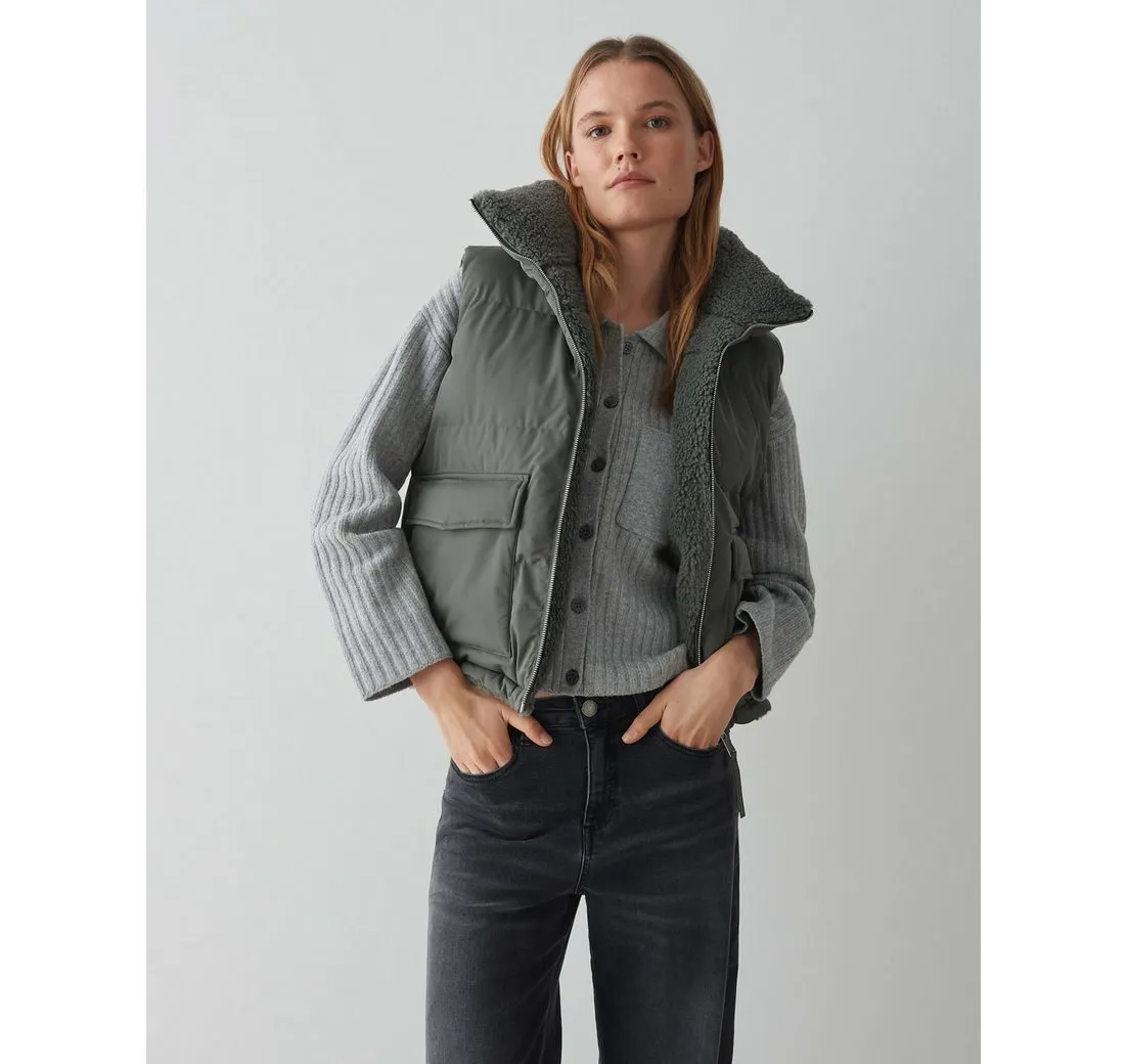 OPUS Steppweste WENDARA zum Wenden leicht verkürzt geschnitten, aufgesetzte Pattentaschen, Reißverschluss