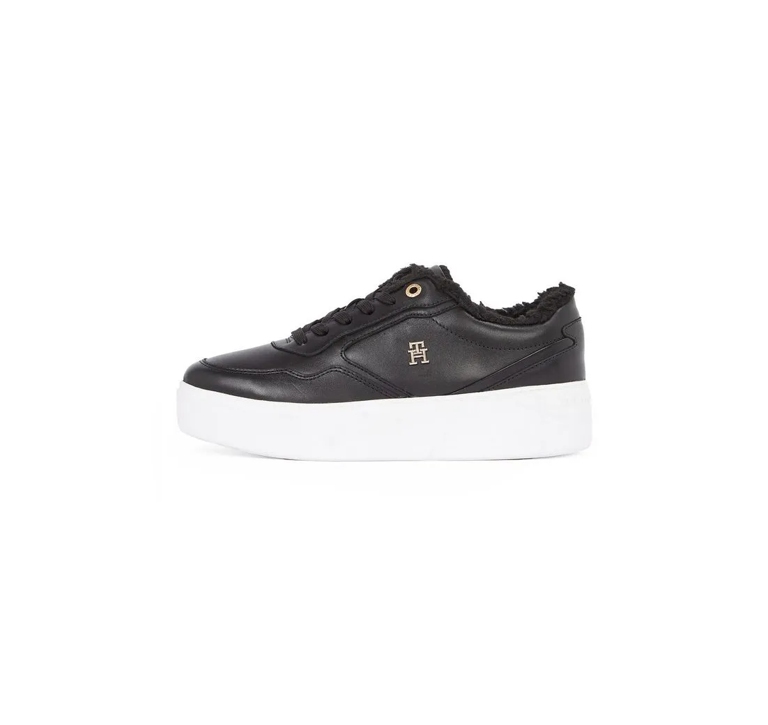 TOMMY HILFIGER ESSENTIAL PLATFORM SNEAKER FUR Plateausneaker, Freizeitschuh, Halbschuh, Schnürschuh mit seitlichem TH-Logo