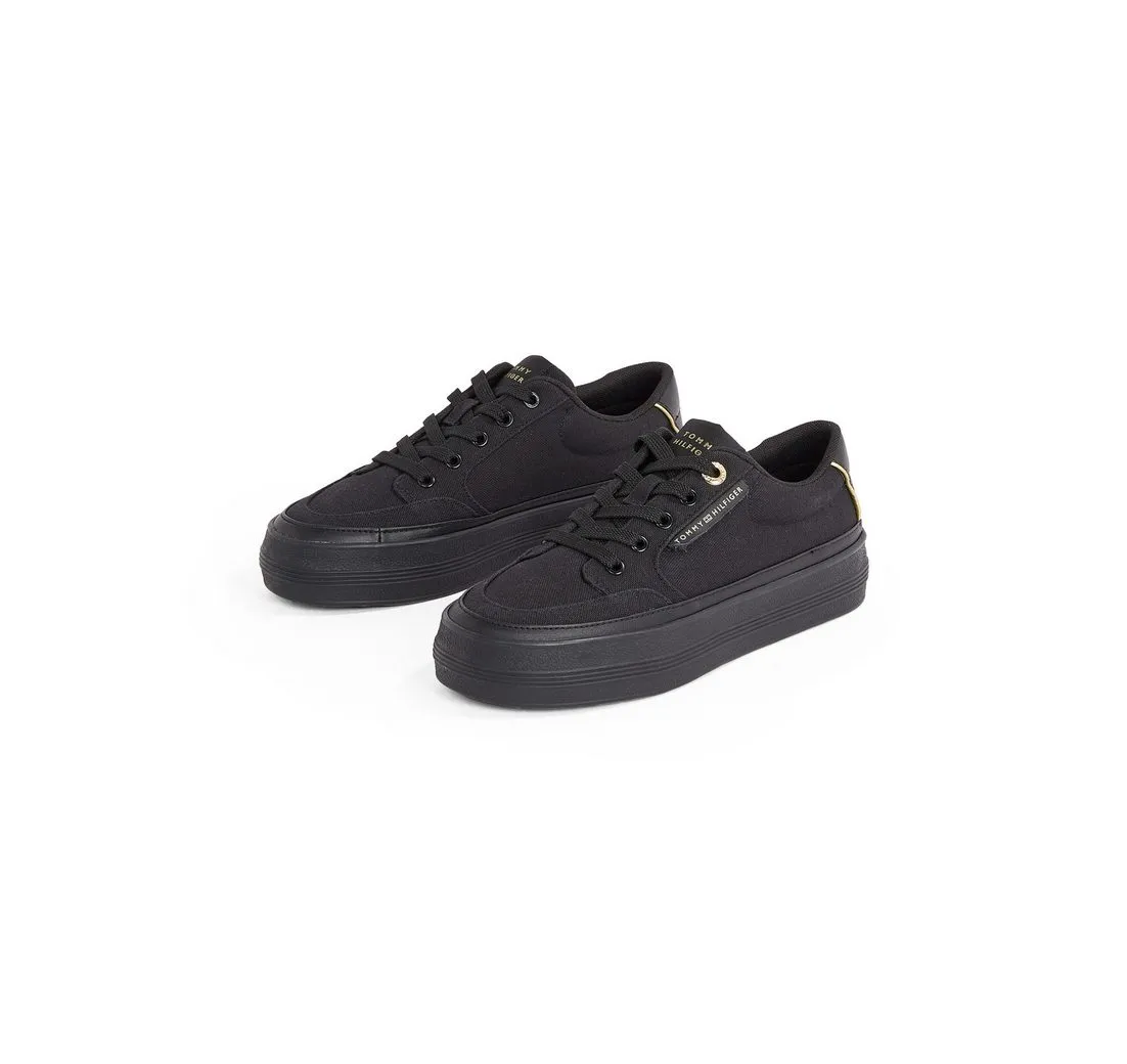 TOMMY HILFIGER ESSENTIAL VULC TEXTILE SNEAKER Plateausneaker, Freizeitschuh, Halbschuh, Schnürschuh mit goldfarbenen Details