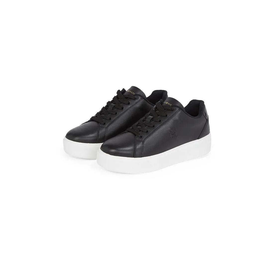 TOMMY HILFIGER TH PLATFORM COURT SNEAKER Plateausneaker, Freizeitschuh, Halbschuh, Schnürschuh, Kontrastbesatz an der Ferse