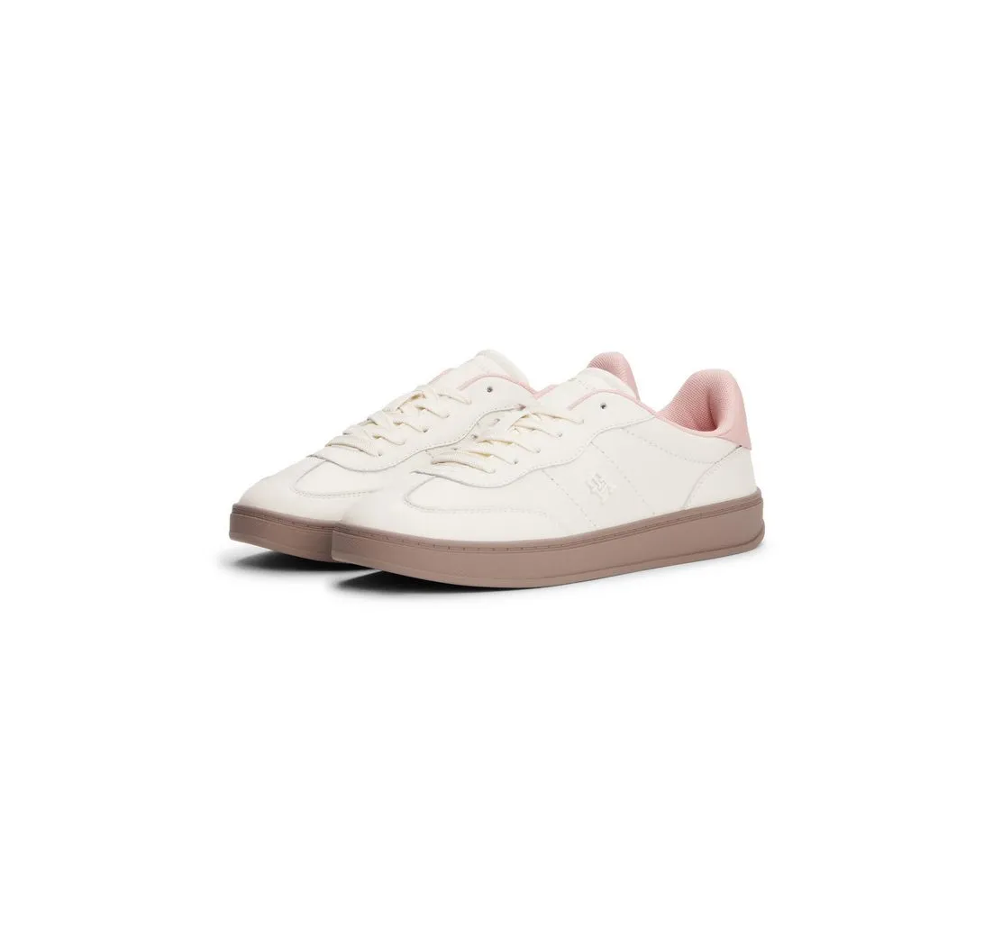 TOMMY HILFIGER TH PREMIUM HERITAGE SNEAKER Plateausneaker, Freizeitschuh, Halbschuh, Schnürer mit Kontrastbesatz an der Ferse