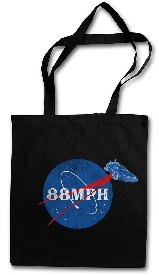 Urban Backwoods Beuteltasche 88 Mph Stofftasche Back To Zurück The In Zukunft Car Future Miles Per (1-tlg), Hour Speed Geschwindigkeit Marty