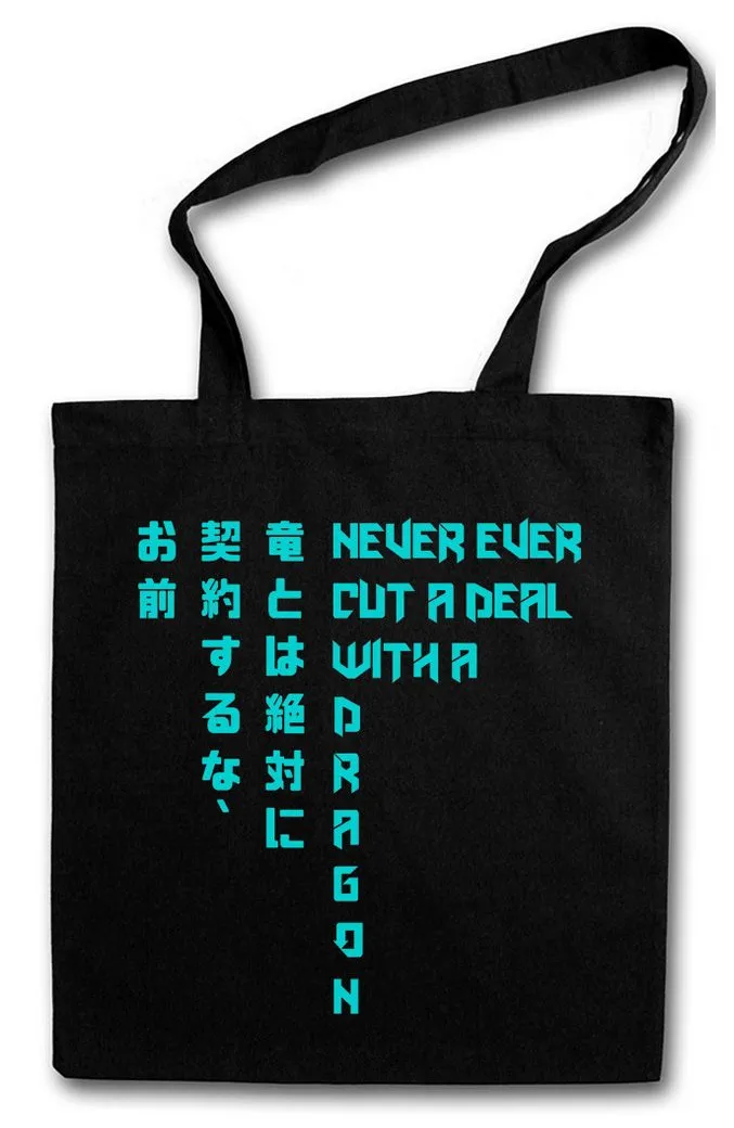 Urban Backwoods Beuteltasche Never Ever Cut A Deal With A Dragon Stofftasche Shadowrun Role Play (1-tlg), RPG Game Spiel Gamer
