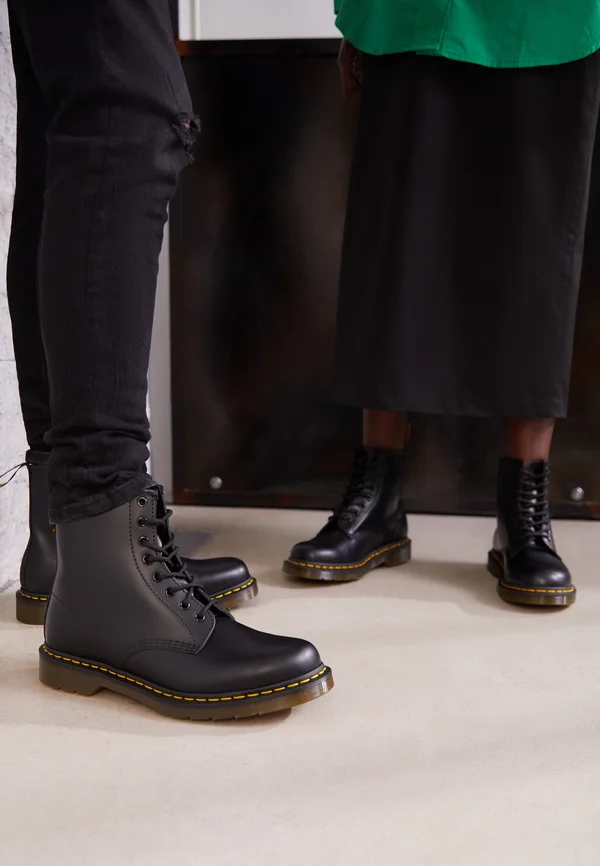 1460 BOOT - Lace-up ankle boots - schwarz