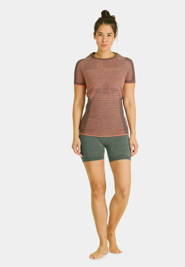 230 COMPETITION - Undershirt - bloom