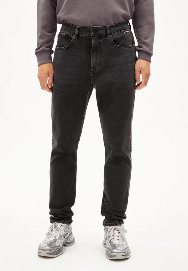 AARJO TARPA - Jeans Tapered Fit - black washed authentic