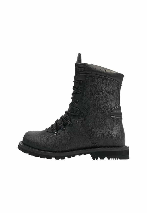 ACCESSOIRES BW COMBAT - Lace-up ankle boots - black