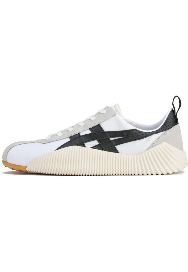 ACROMOUNT - Trainers - white black