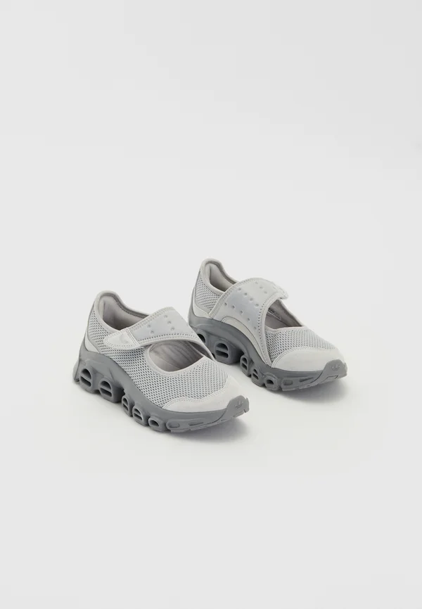 ADIFOM MEGAJANE - Trainers - crystal white/grey two/crystal white