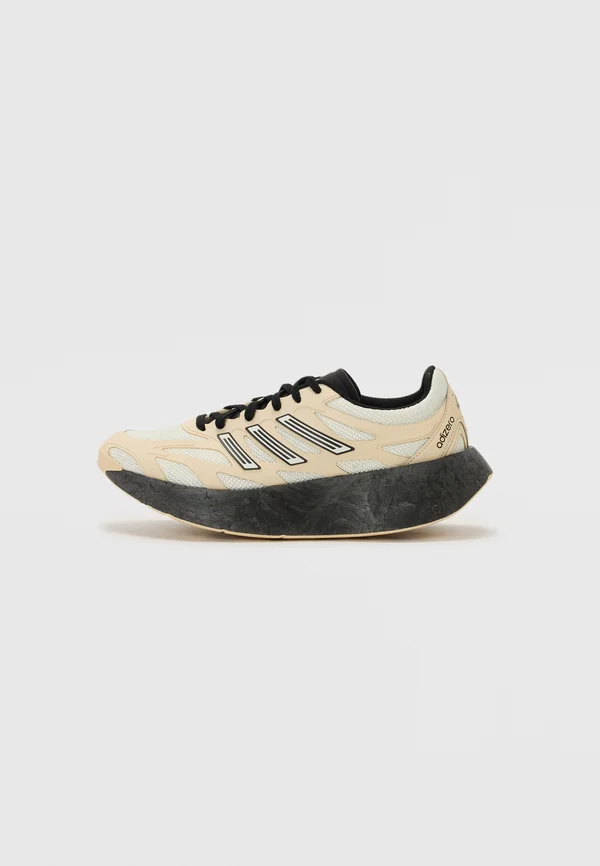 ADIZERO ARUKU UNISEX - Trainers - off white/sand strata/core black