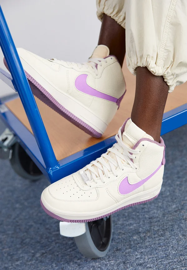 AF1 SCULPT - High-top trainers - pale ivory/rush fuchsia