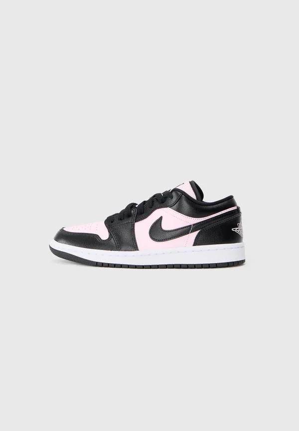 AIR JORDAN 1 LOW - Trainers - pink foam/black/white