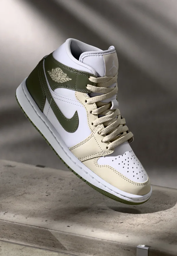 AIR JORDAN 1 MID - High-top trainers - white/med olive/rattan