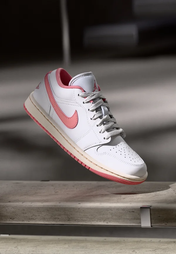 AIR JORDAN 1 - Trainers - sail/pink salt/guava ice