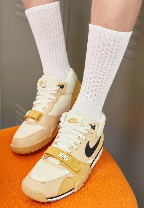 AIR TRAINER 1 - High-top trainers - coconut milk/black/team gold/sail/wheat gold/gum dark brown