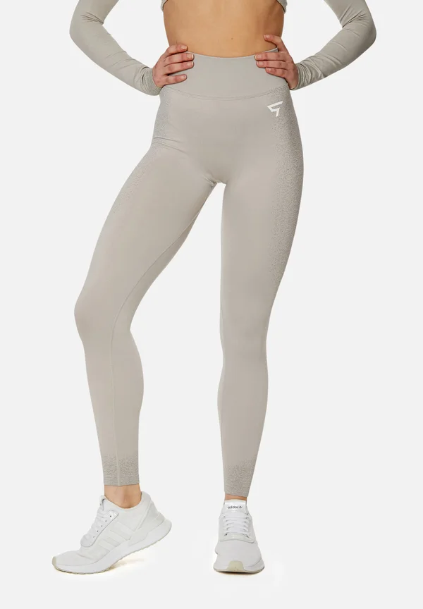 ALISH SEAMLESS SCRUCH  - Leggings - beige