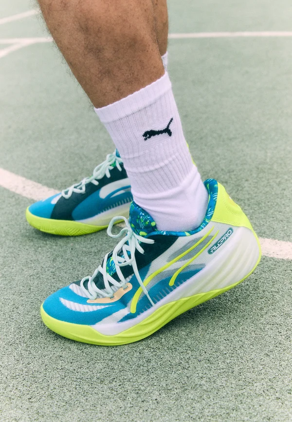 ALL PRO NITRO DREAMZ UNISEX - Basketball shoes - tropical blue/peaceful blue