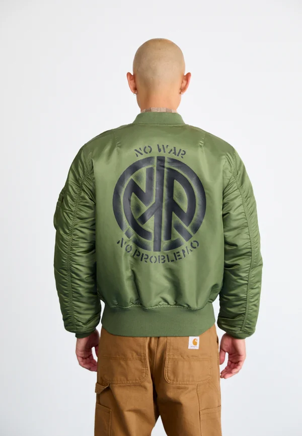 ALPHA INDUSTRIES X NO PROBLEMO NO WAR - Bomber Jacket - sage
