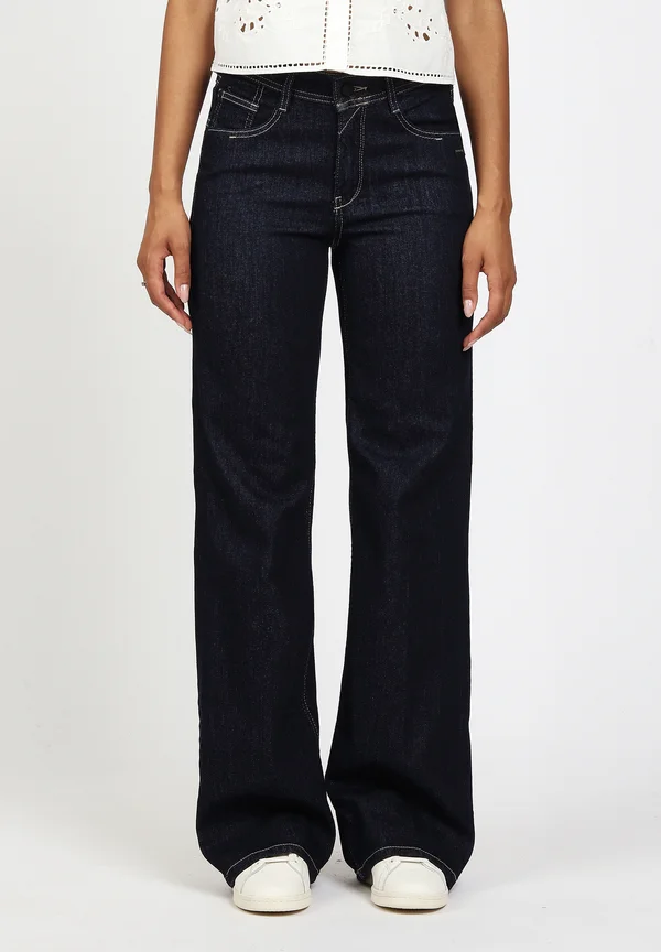 AMELIE  - Straight leg jeans - prewashed