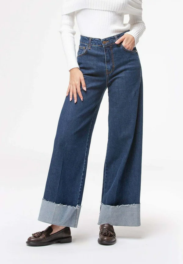 AMONE - Slip-ons - nero