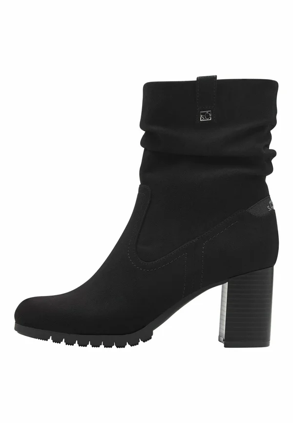 Ankle boots - black