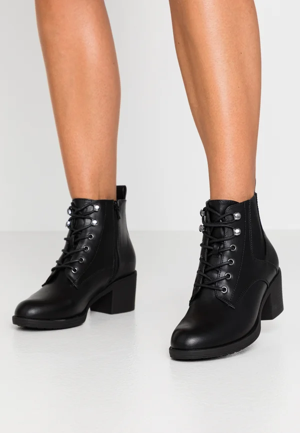 Ankle boots - black