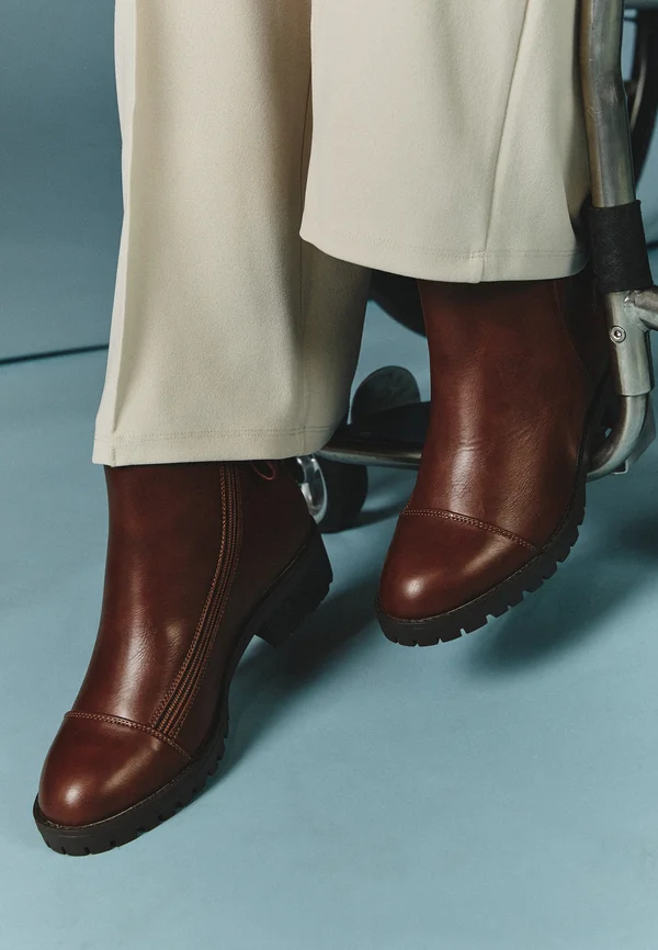 Ankle boots - cognac