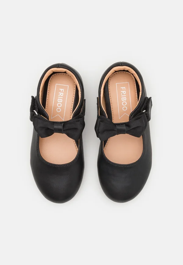 Ankle strap ballet pumps - black