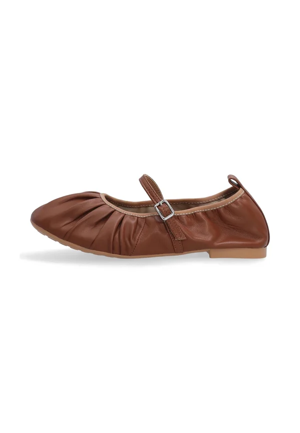Ankle strap ballet pumps - brown