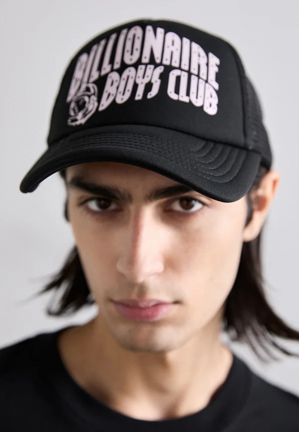 ARCH LOGO TRUCKER - Cap - black/pink