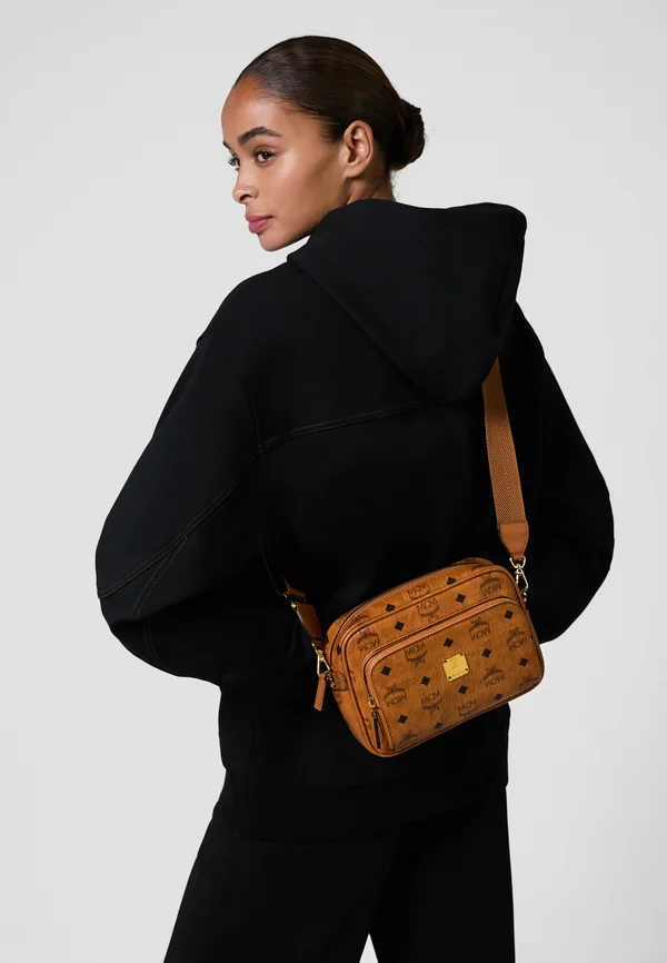 AREN IN VISETOS - Cross body bag - cognac