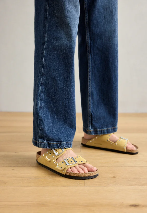 ARIZONA RIVET LEVE NARROW - Sandals - ochre