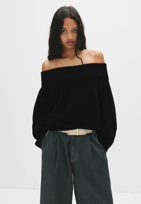 ASYMMETRIC SOFT - Jumper - black