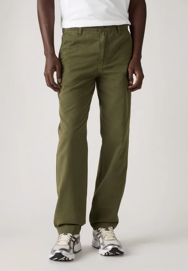 AUTHENTIC - Chinos - olive night