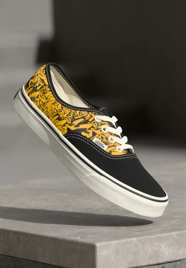 AUTHENTIC UNISEX - Trainers - black/yellow