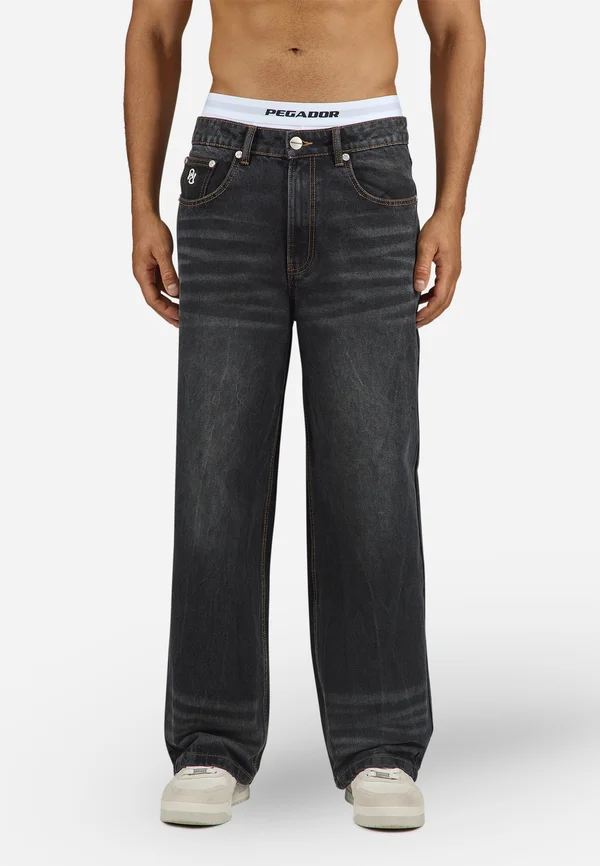 AXAS - Loose Jeans - sprayed washed black