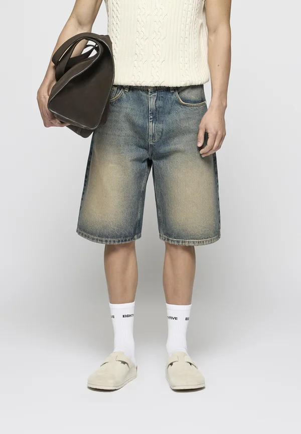 BAGGY UNISEX - Denim shorts - used sand