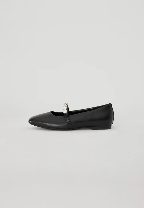 Ankle strap ballet pumps - black
