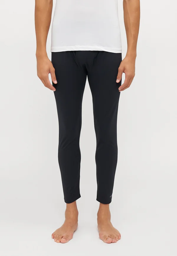 Base layer - true black