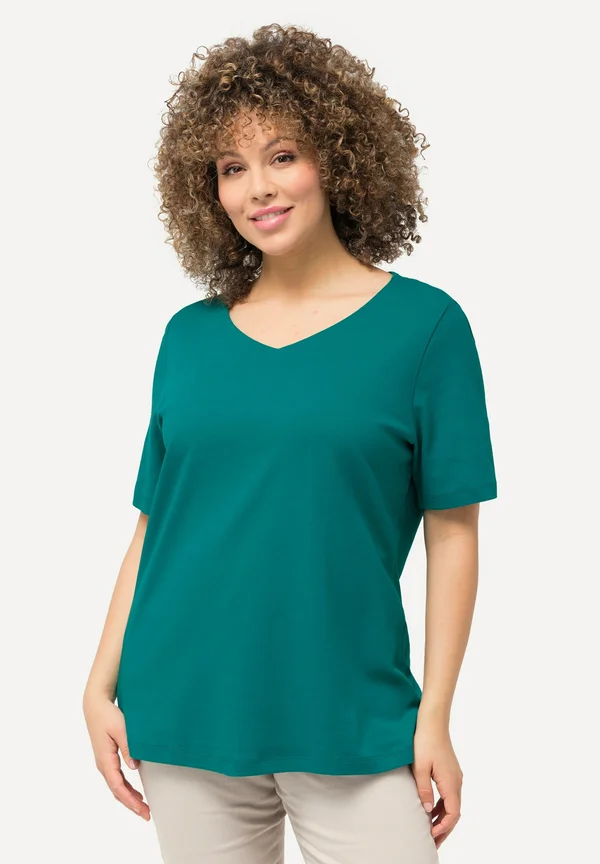 Basic T-shirt - classic emerald
