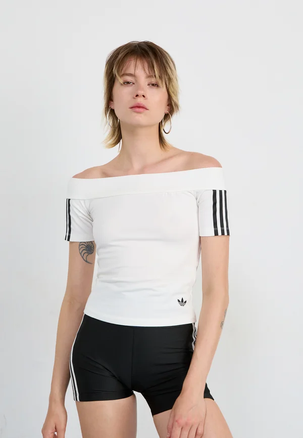 Basic T-shirt - white