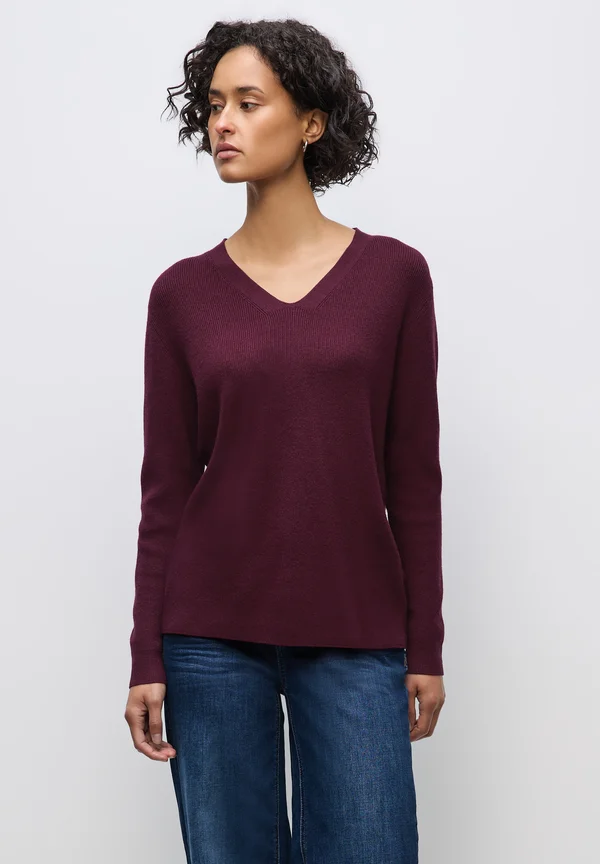 BASIC V-NECK - Jumper - rot