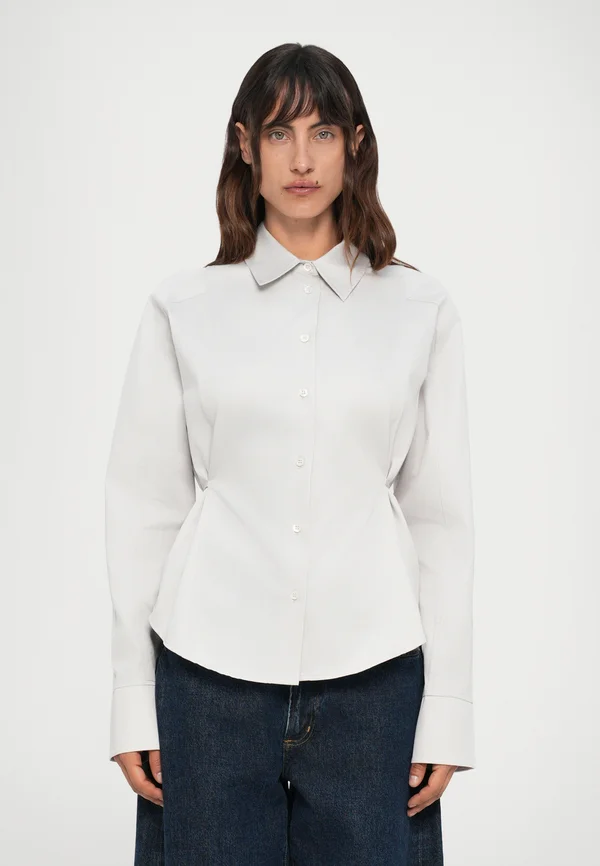 BIANNA SHIRT - Button-down blouse - light grey