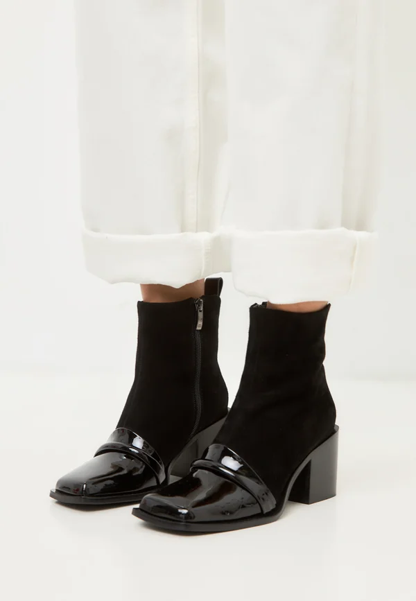 BLOCK HEEL - Classic ankle boots - black